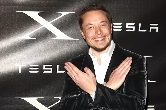 Elon Musk akan Buat Sosial Media X (Twitter) berbayar